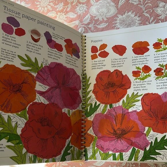 The Usborne Complete Book of ART Ideas 👩🏻🎨📚✂️✏️ - Picture 5 of 10